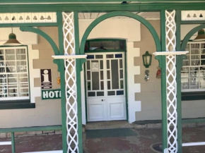 Old Mill Inn